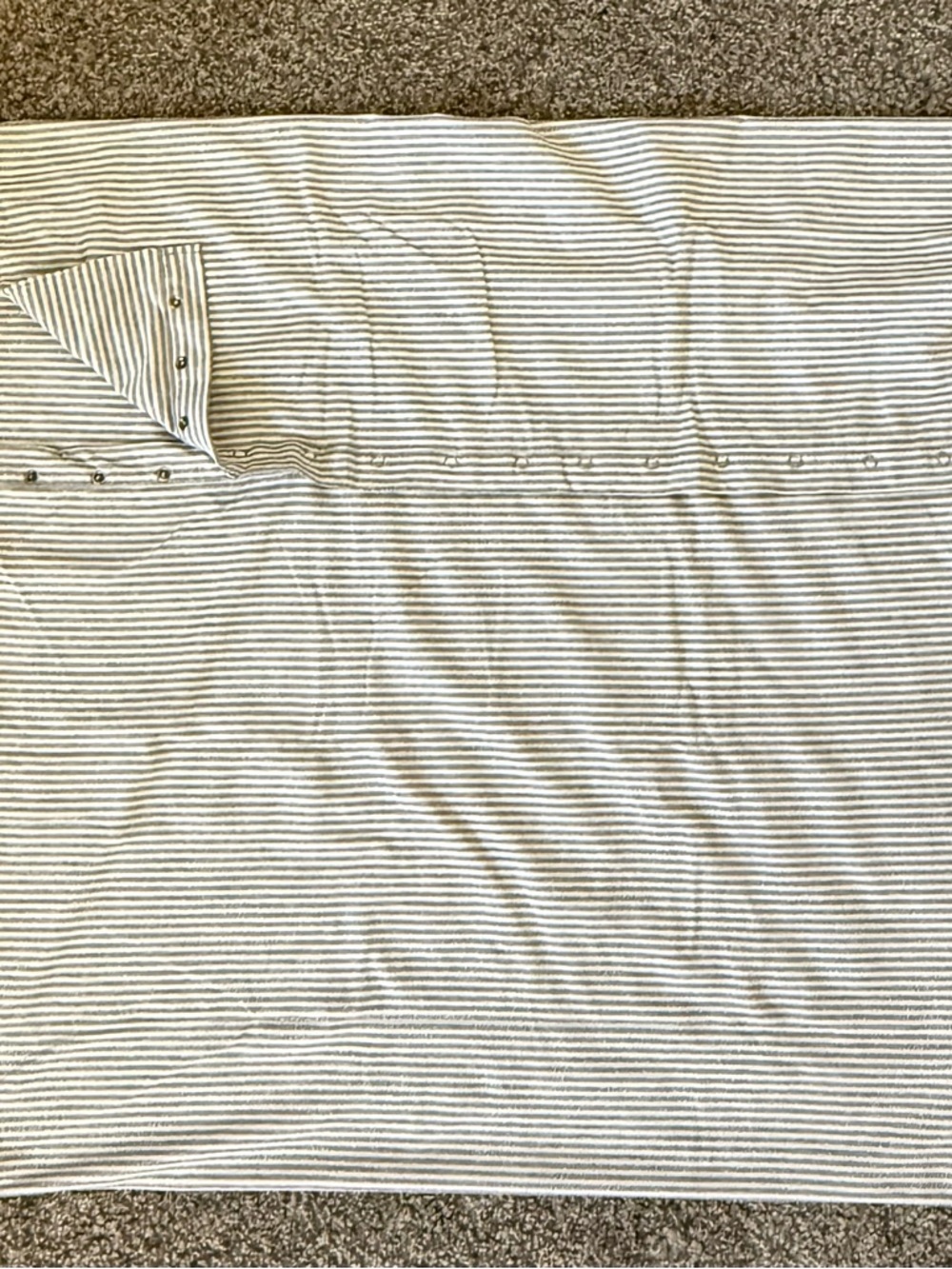 lululemon Vinyasa Scarf, White and Gray Striped